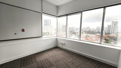 The Plaza (D7), Office #520470471